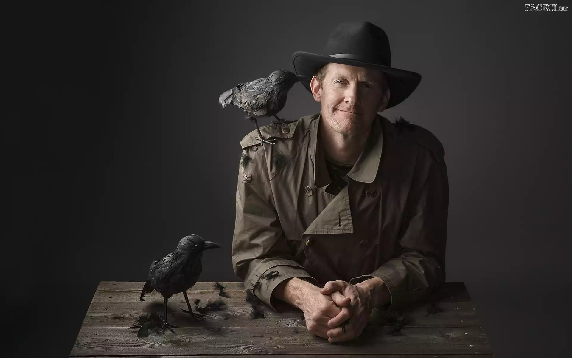 Kruki, Mężczyzna, Kapelusz